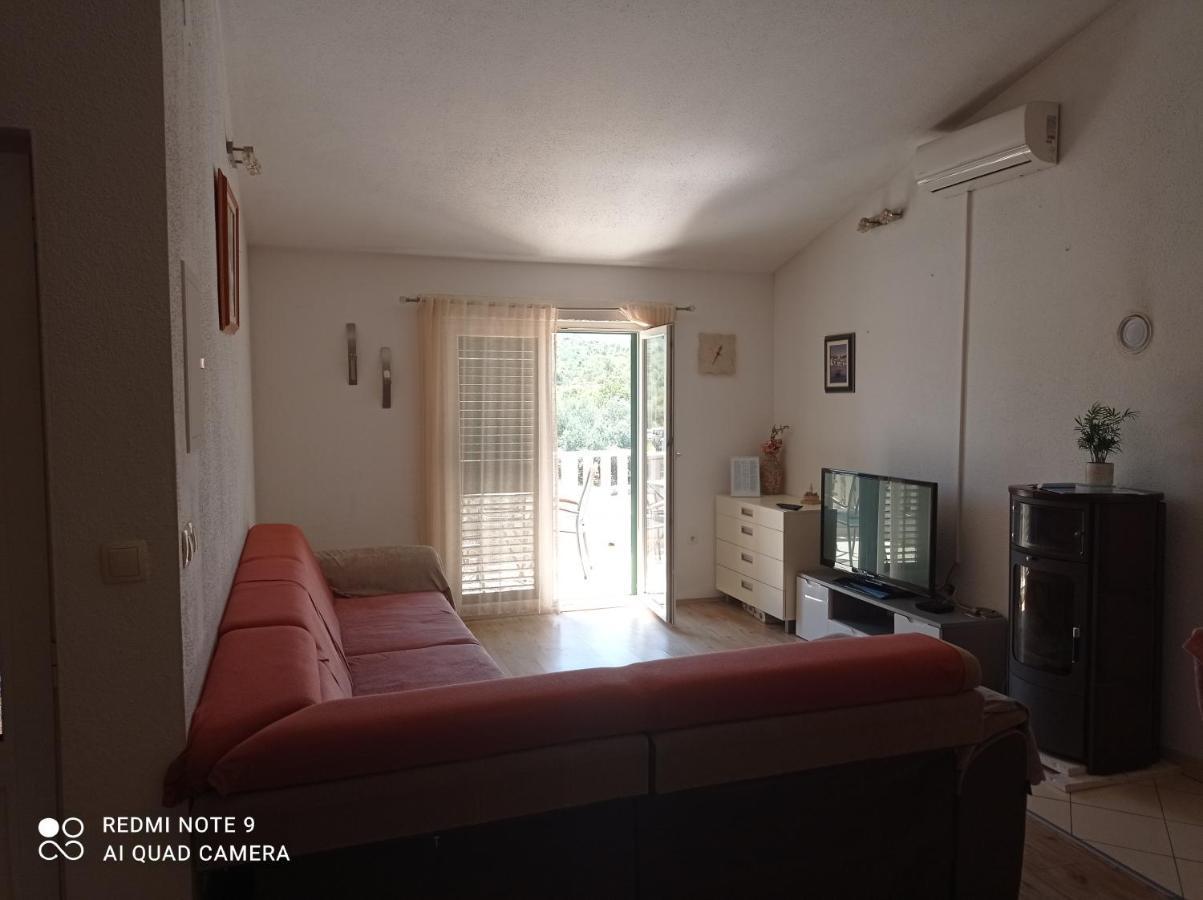Apartment Nada Rogoznica  Ngoại thất bức ảnh